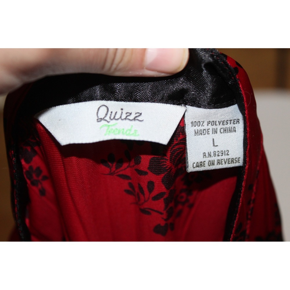 Y2K women's crinkled satin red black floral button down ruched short sleeve - Picture 6 of 10